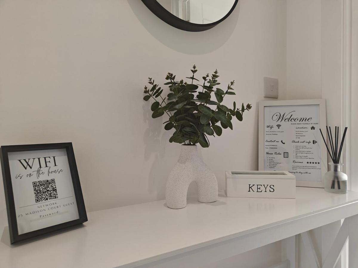 Modern City Apartment Hemel Hempstead Kültér fotó